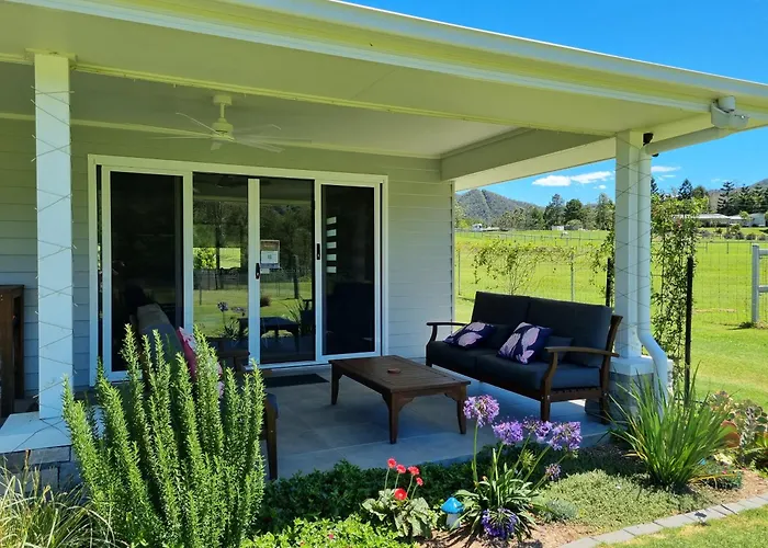 Fig Tree Farm B&B Highvale-Farmstay Near Brisbane!